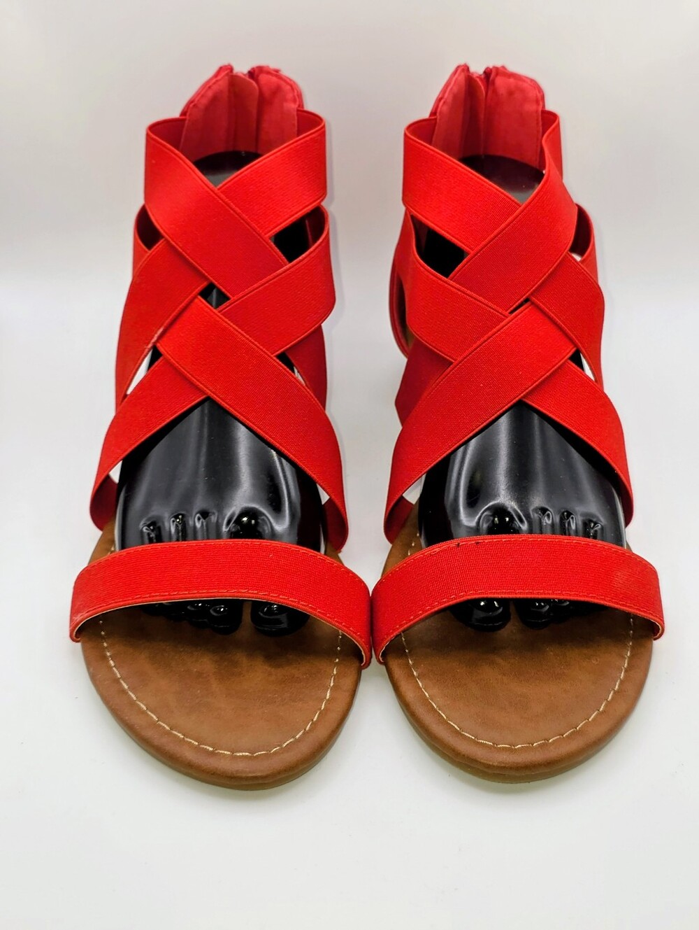 Gladiator 'Dreampairs' Red Sandals With Elastic Crisscross Design (11)